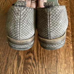 High rise Chelsea loafer in a studded rose brown color